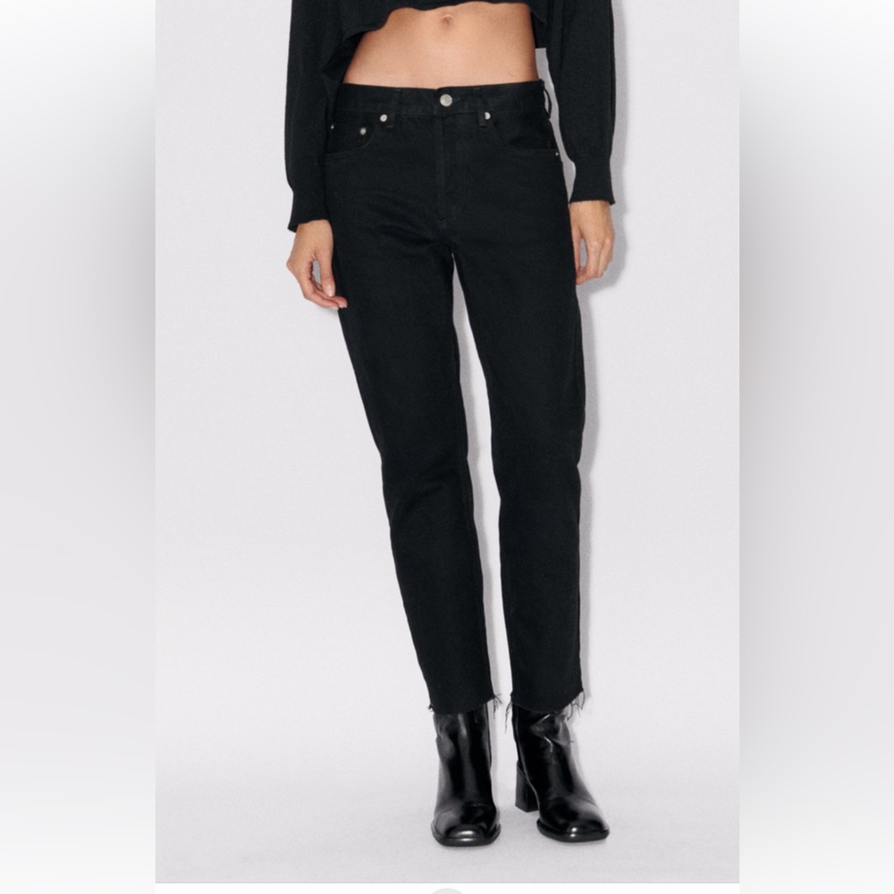 ZARA STRAIGHT CUT MID RISE JEANS ZW Collection - size 4